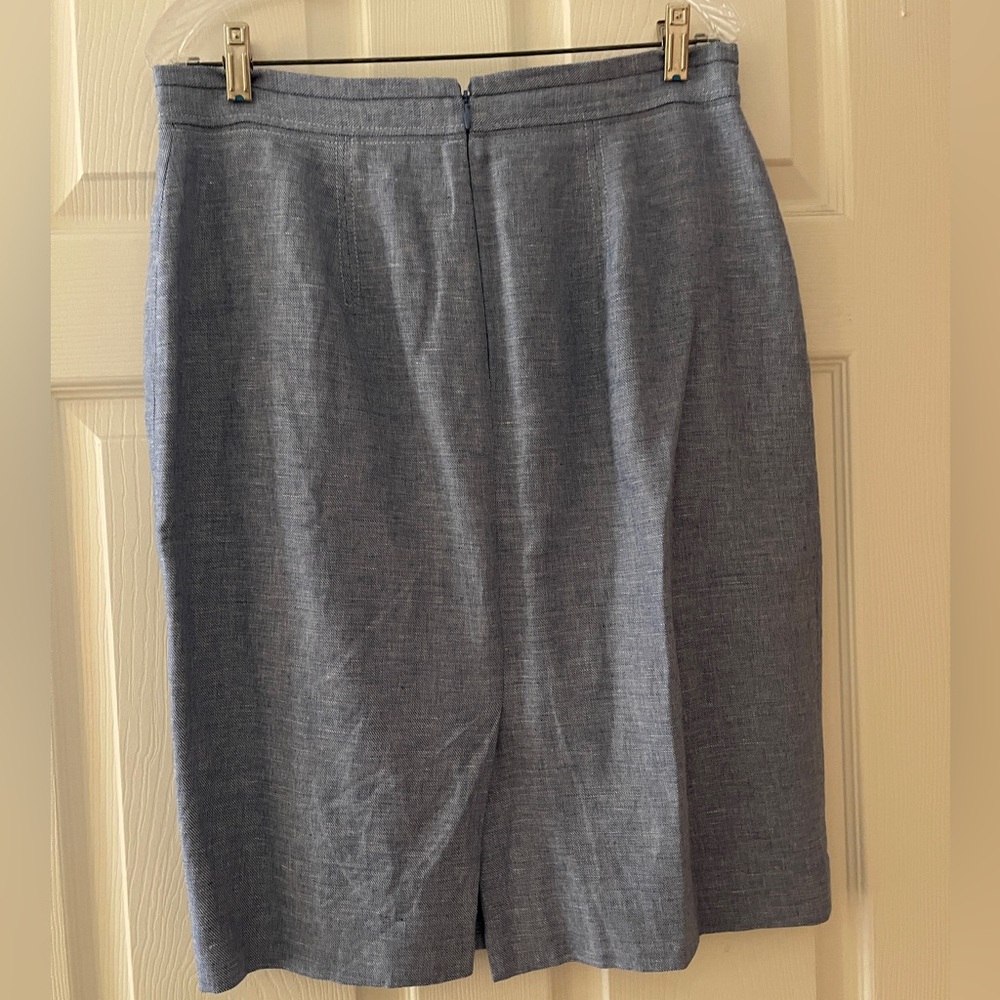 Ann Taylor summer straight skirt in pale blue